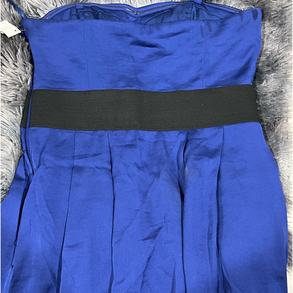 Lovely Blue Dress - Picture 4 of 7